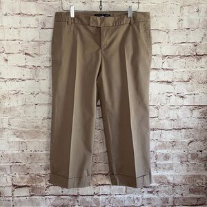GAP Women’s Khaki CroppedChinos in Taupe